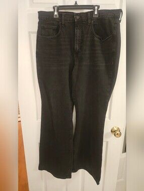 Womens Universal Thread High Rise Flare Jeans